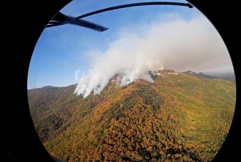 Pinncale mountain fire: Image Credit: U.S. Army National Guard Staff Sgt. Roberto Di Giovine via Flickr CC BY 2.0